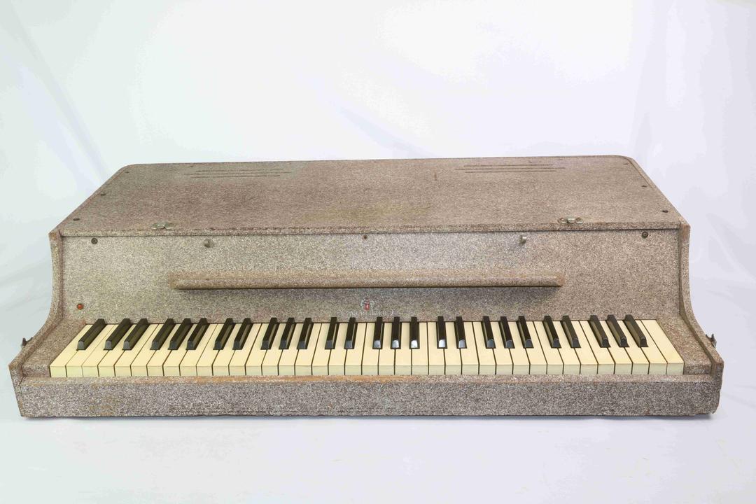 Wurlitzer -  Electric Piano Model 112