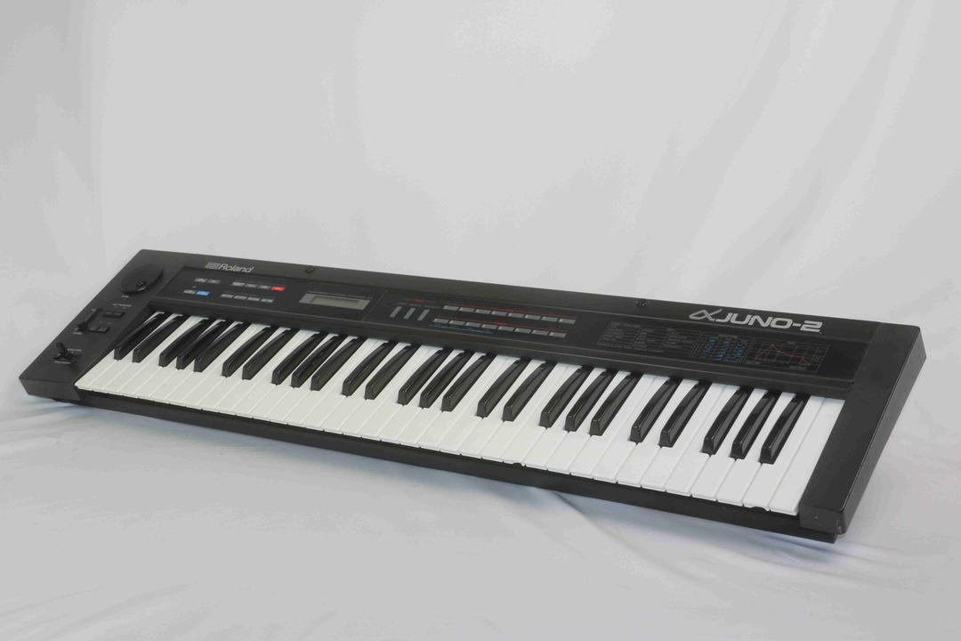 Roland -  Alpha Juno 2