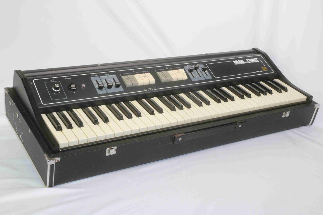 Roland -  RS-101