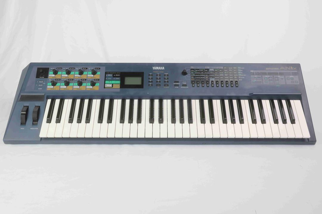 Yamaha -  AN1x Virtual Analog Synthesizer