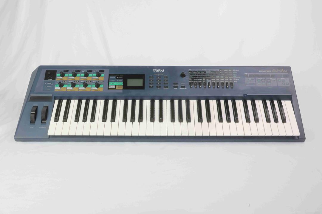 Yamaha -  AN1x Virtual Analog Synthesizer