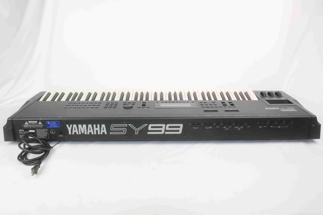 Yamaha -  SY99 FM/AWM Hybrid Synthesizer