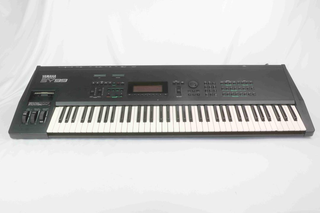 Yamaha -  SY99 FM/AWM Hybrid Synthesizer