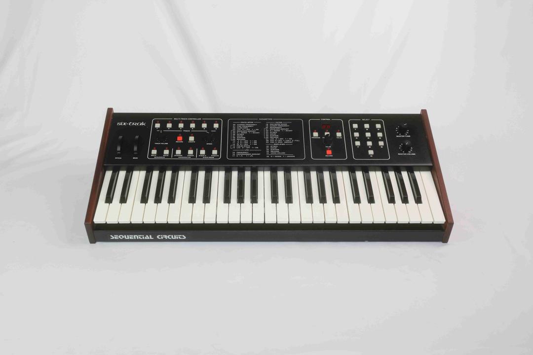 Sequential Circuits - SIx-Trak Multi Timbral analog synth