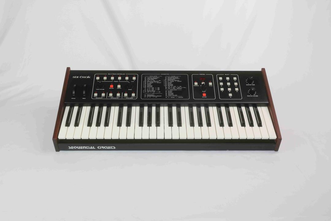 Sequential Circuits - SIx-Trak Multi Timbral analog synth