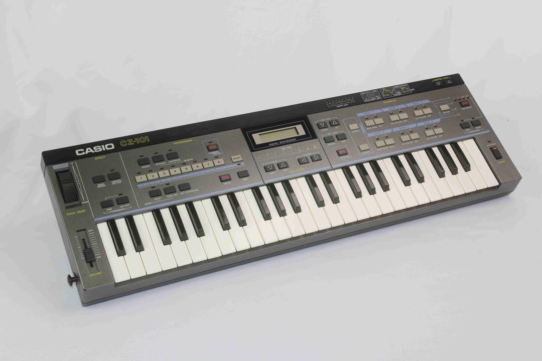 Casio -  CZ-101
