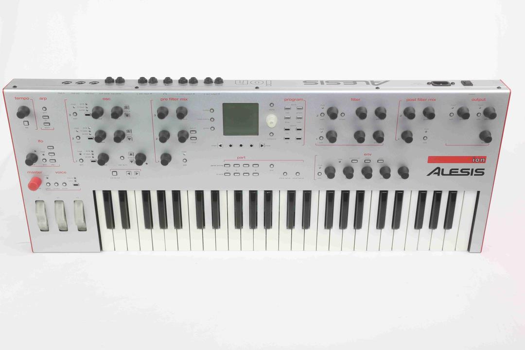 Alesis -  ION