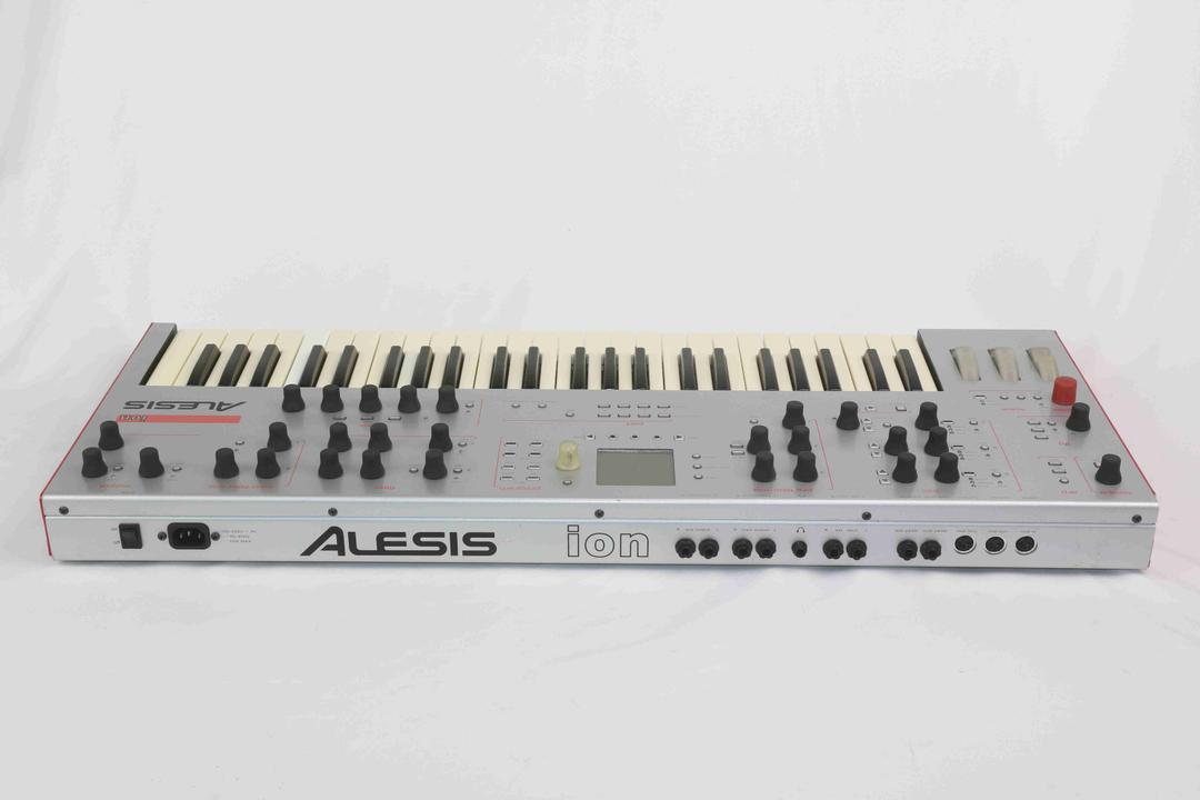 Alesis -  ION