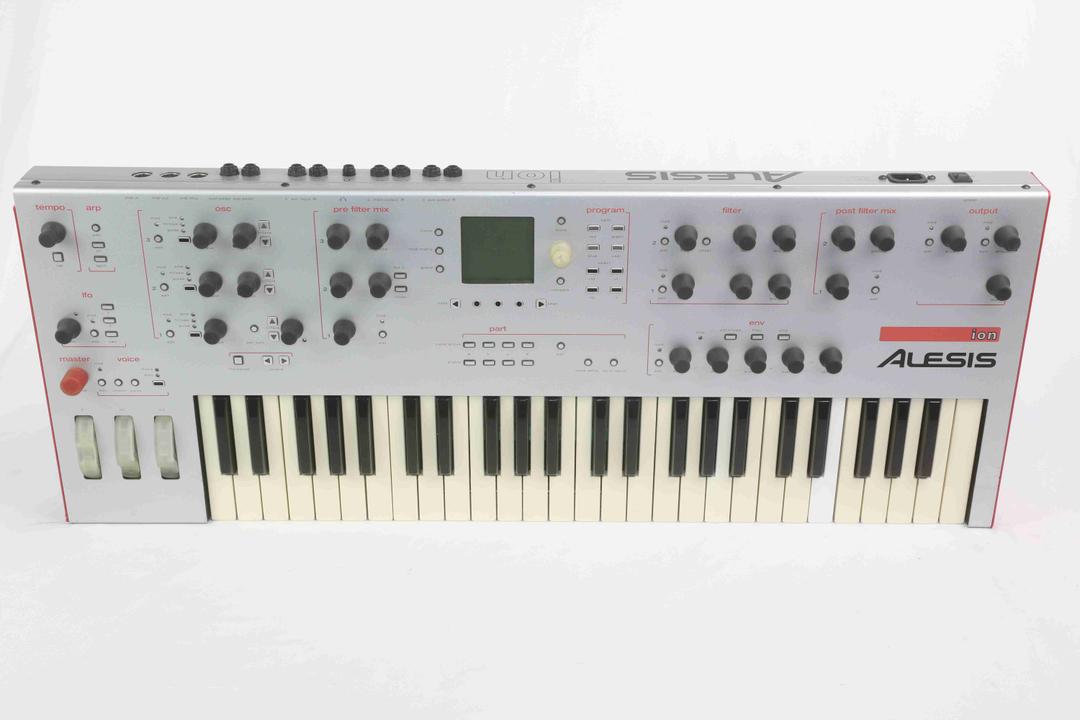 Alesis -  ION