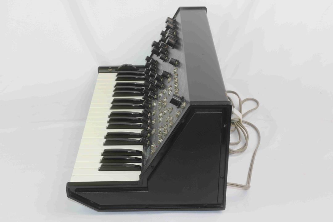 Korg -  MS-20 Analog Synthesizer