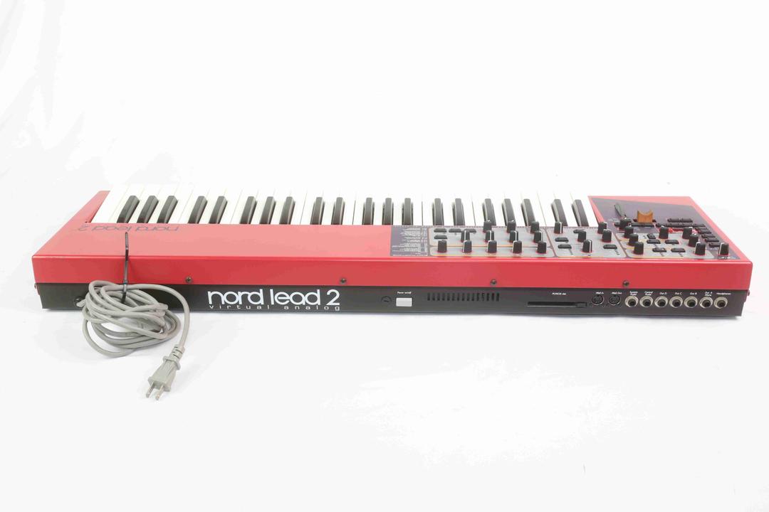 Nord -  Lead 2
