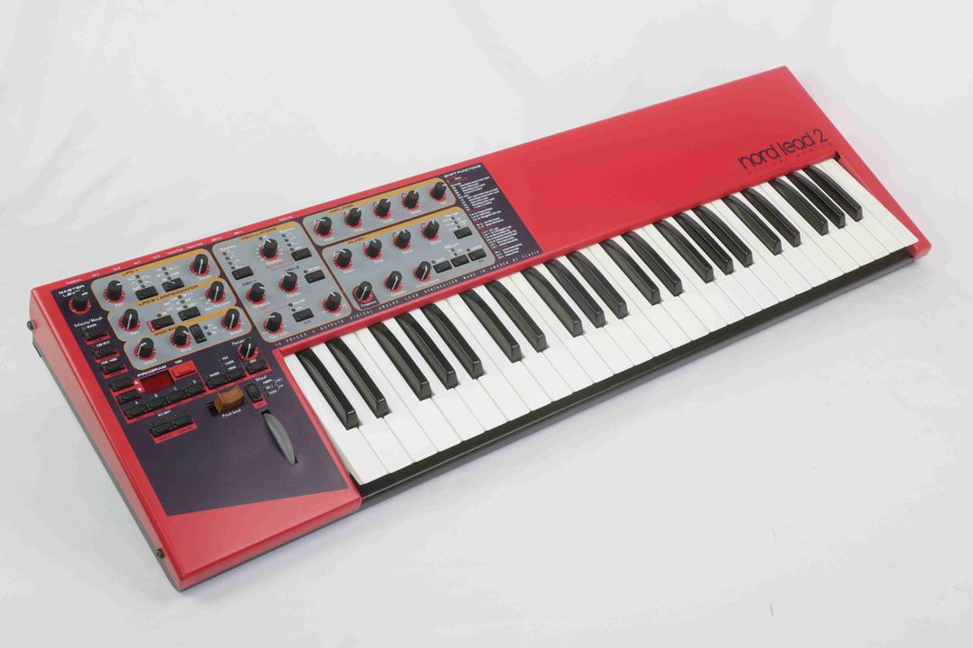 Nord -  Lead 2