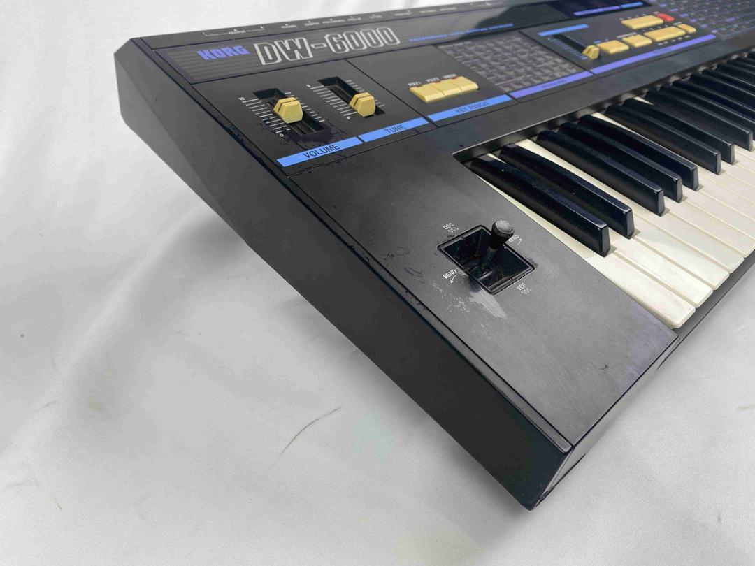 Korg -  DW-6000 Digital Waveform Synthesizer