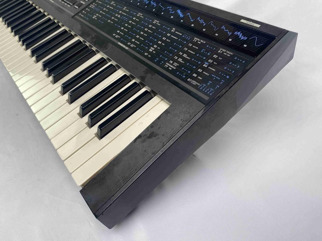 Korg -  DW-8000 Digital Waveform Synth