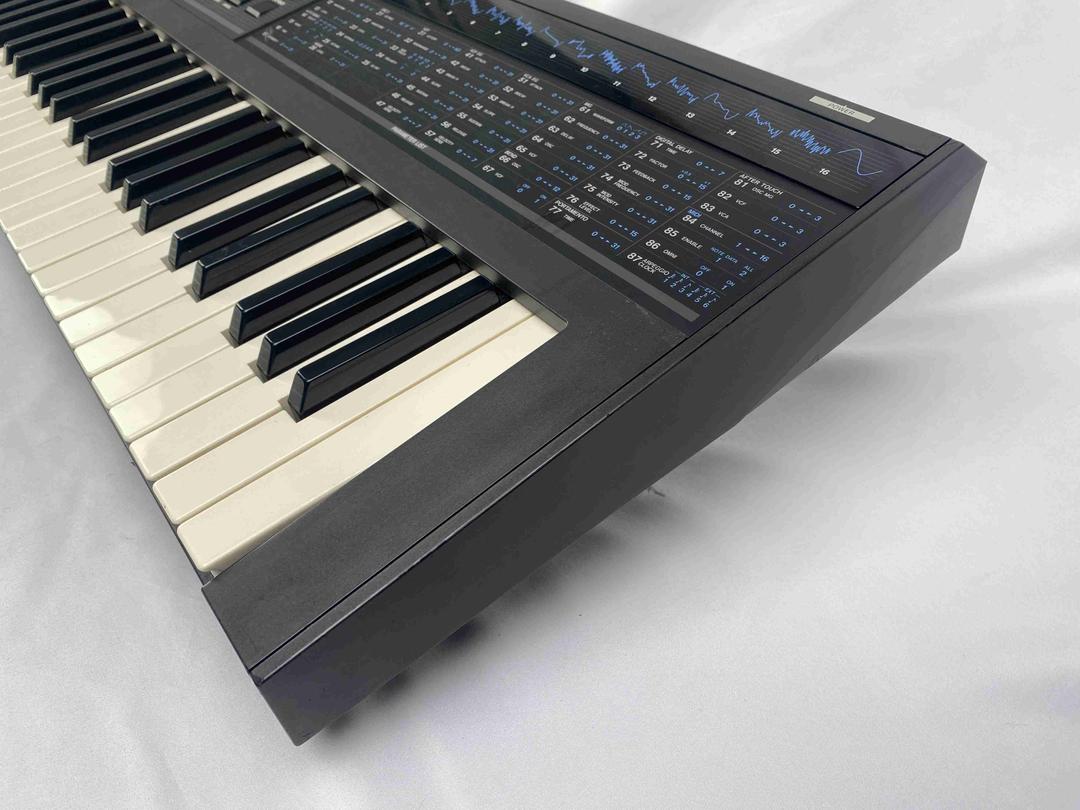 Korg -  DW-8000