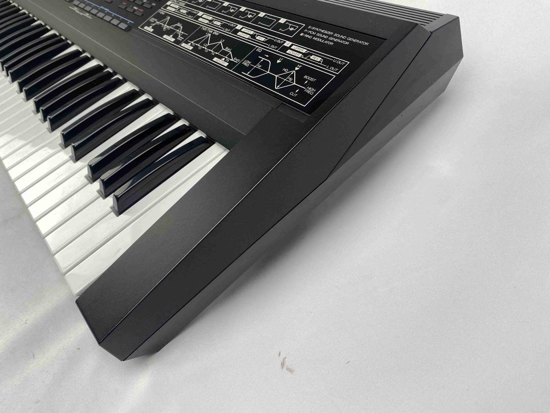 Roland -  D-50 LA Synth