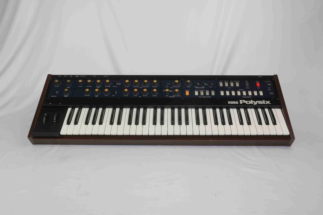 Korg -  Polysix (serviced)