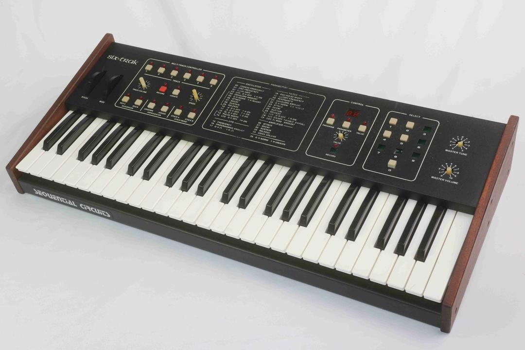 Sequential Circuits -  Six-Trak (for parts)