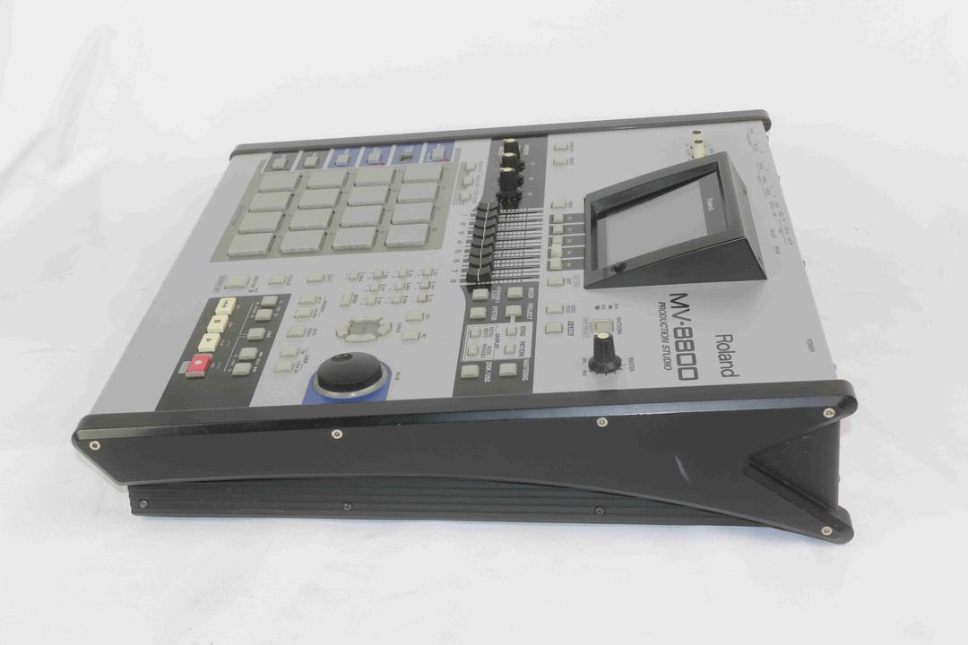 Roland -  MV-8800