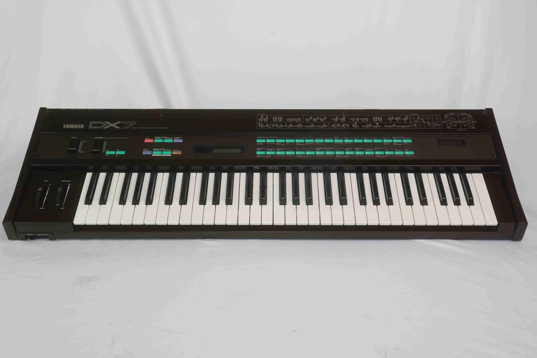 Yamaha -  DX7 Polyphonic FM Synthesizer