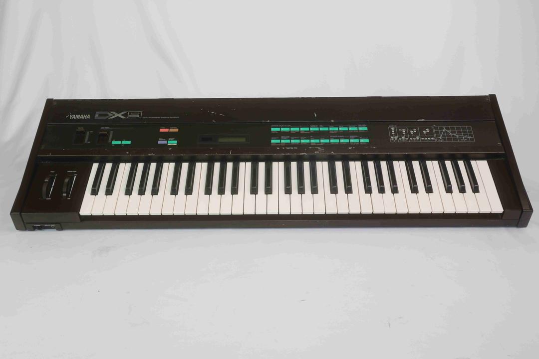 Yamaha -  DX-9