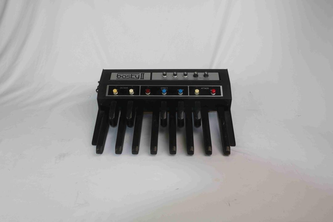 Multivox -  Bassky II