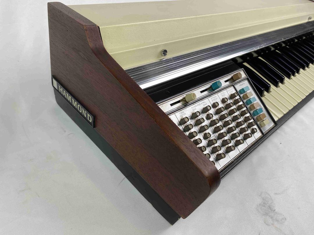 Hammond -  102200 Synthesizer
