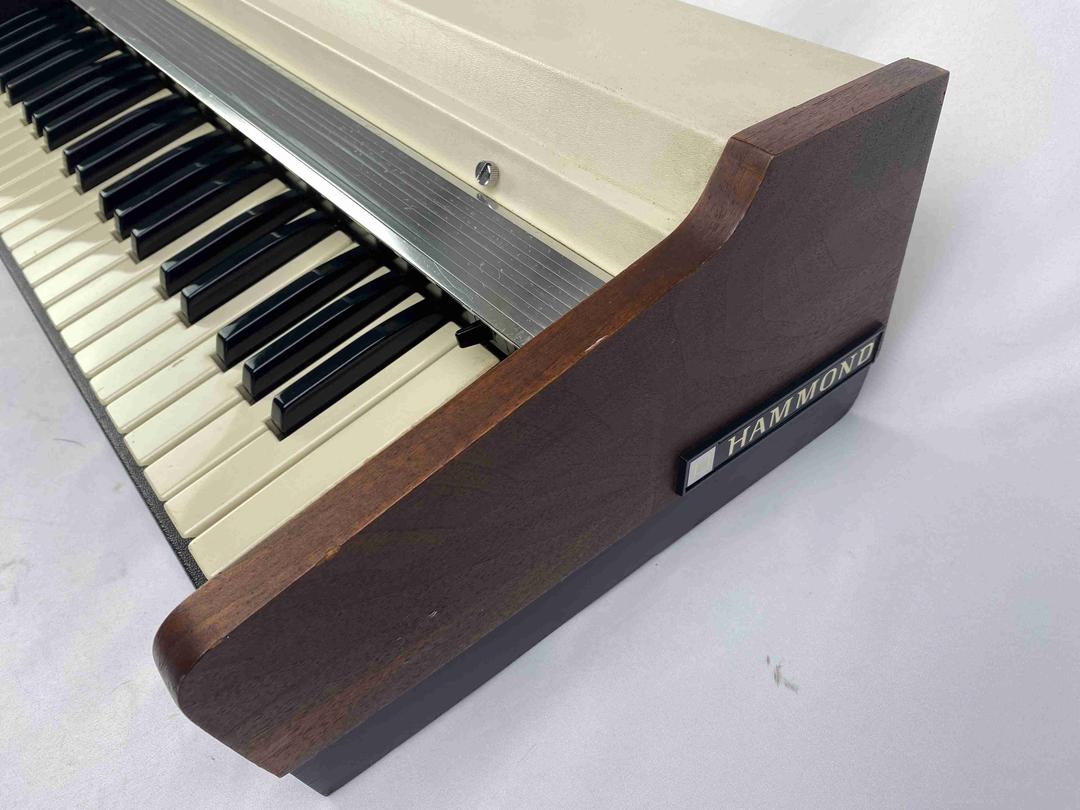 Hammond -  102200 Synthesizer